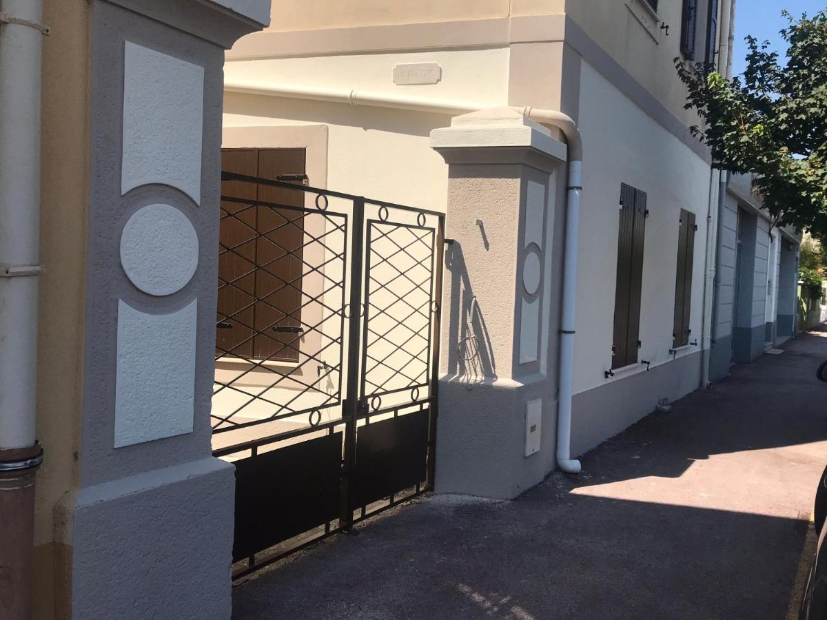 La Villa Camille Єр Екстер'єр фото